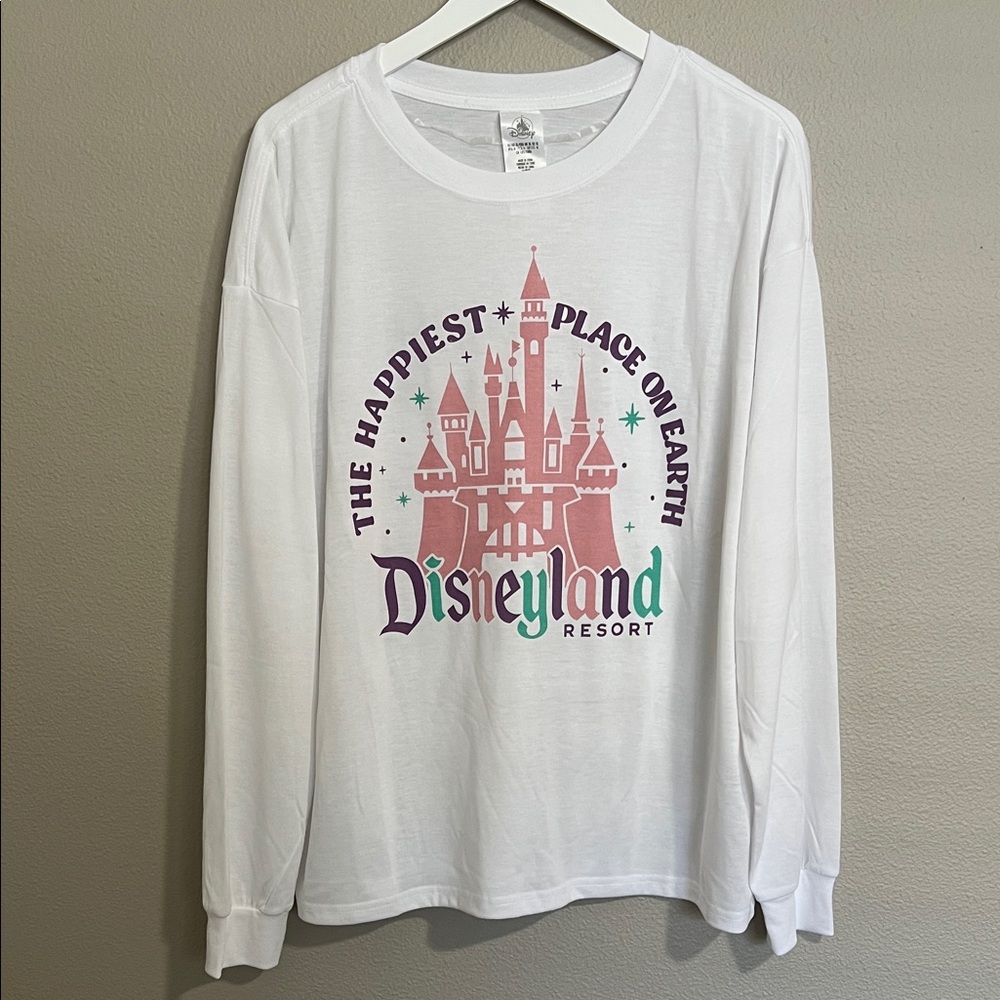 NWT Disneyland Resort Long-Sleeve Sleeping Beauty Castle Tee